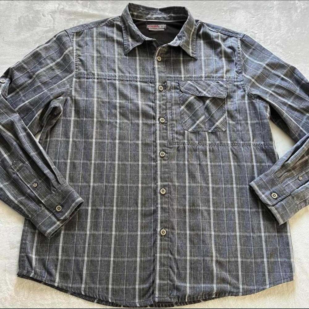 Wrangler Outdoor Regular Fit Men’s Button Down Plaid Shirt Size Large